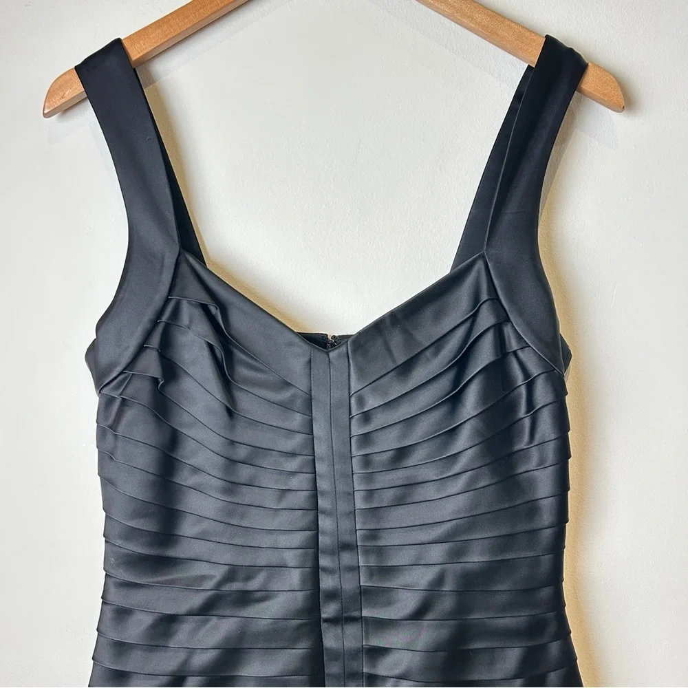 Calvin Klein Black Bandage-Style Sleeveless Bodycon Satin Cocktail Dress Carolyn - Picture 3 of 10